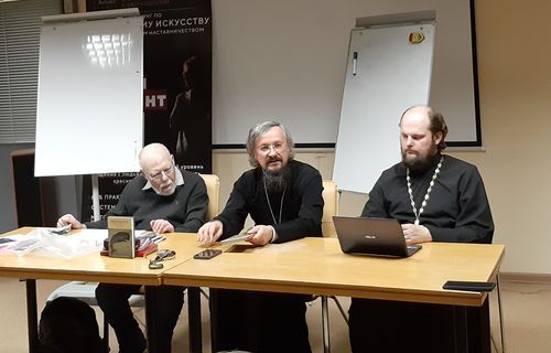 Презентация книги Двенадцать.jpg