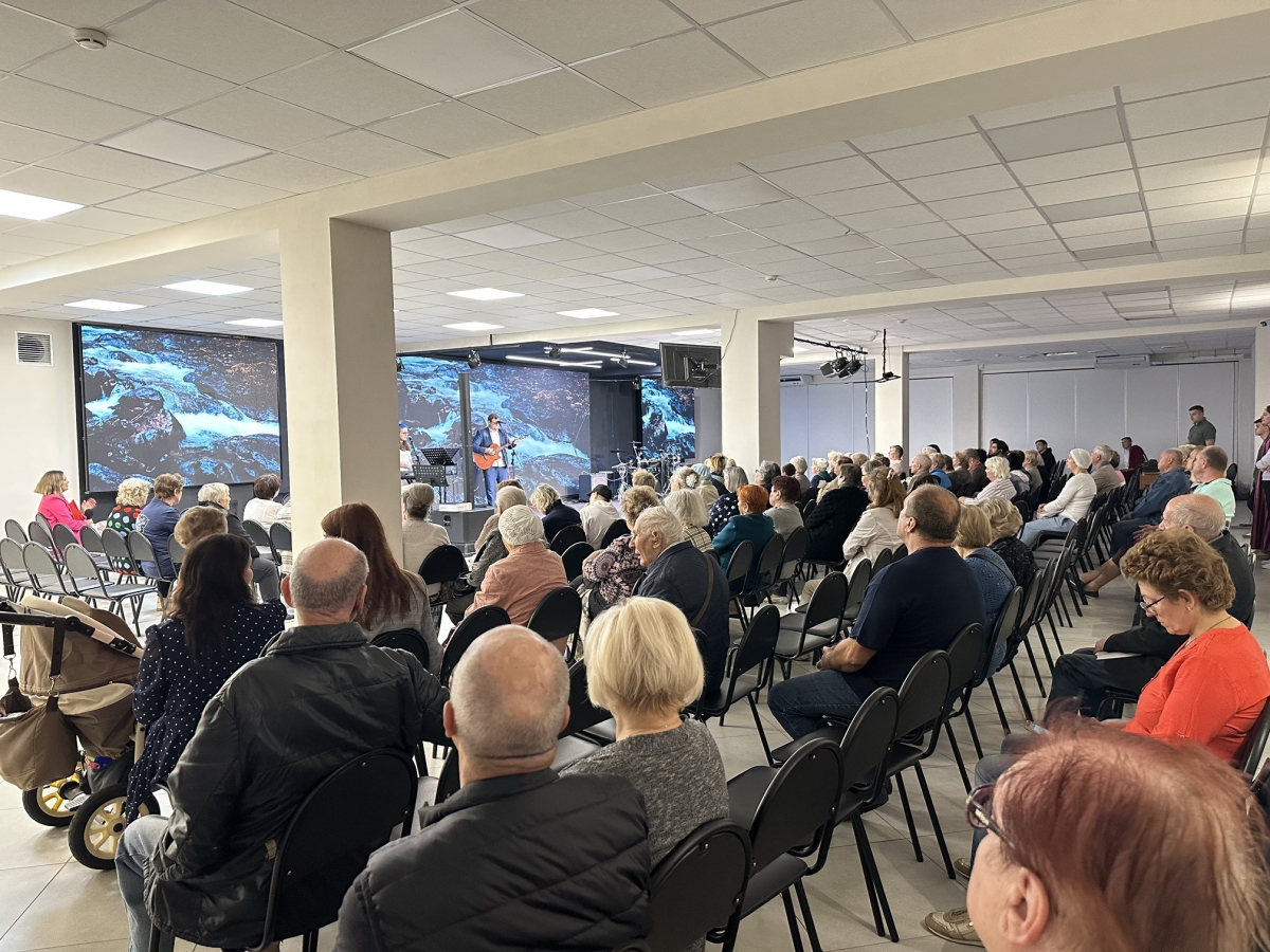 Концерт для приглашенных на праздник.jpg